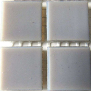 Soie, pâte de verre gris souris